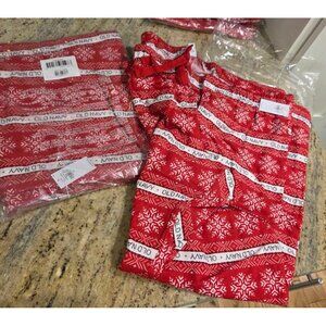 New 2 Pair Old Navy Size 2X Christmas Photo Pajama bottoms Flannel Red Snowflake